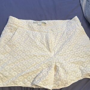 DVF Shorts size 6